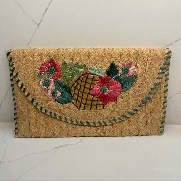 Lilly Pulitzer Happy Hour Straw Clutch with Embroidery - Picture 3 of 9